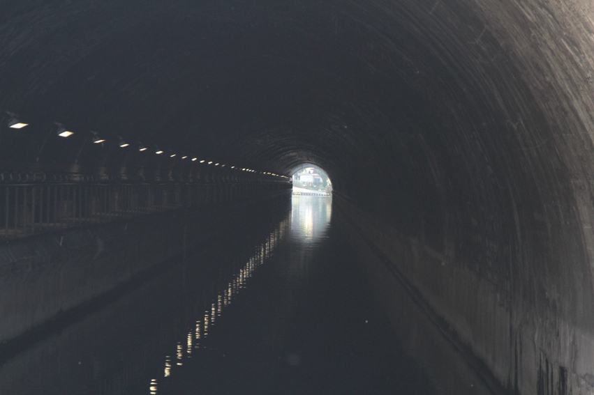 Tunnel